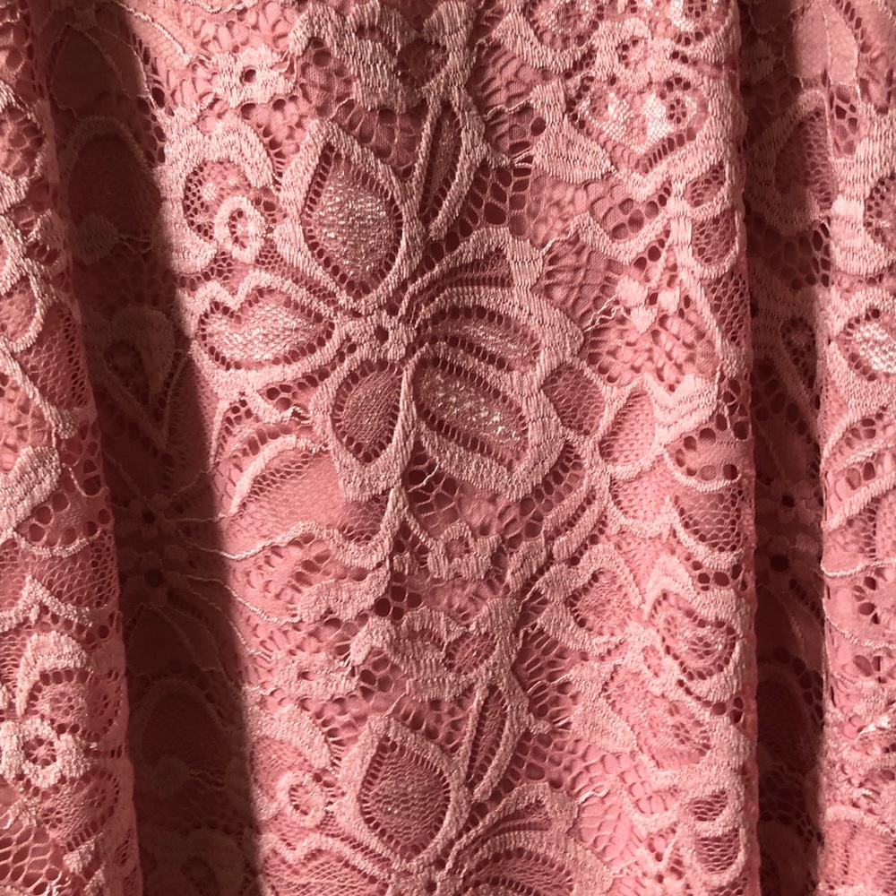 Leyva’s Women’s Dress MIDI Small Pink - Picture 6 of 7